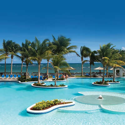 Coconut Bay Beach Resort & Spa - St. Lucia