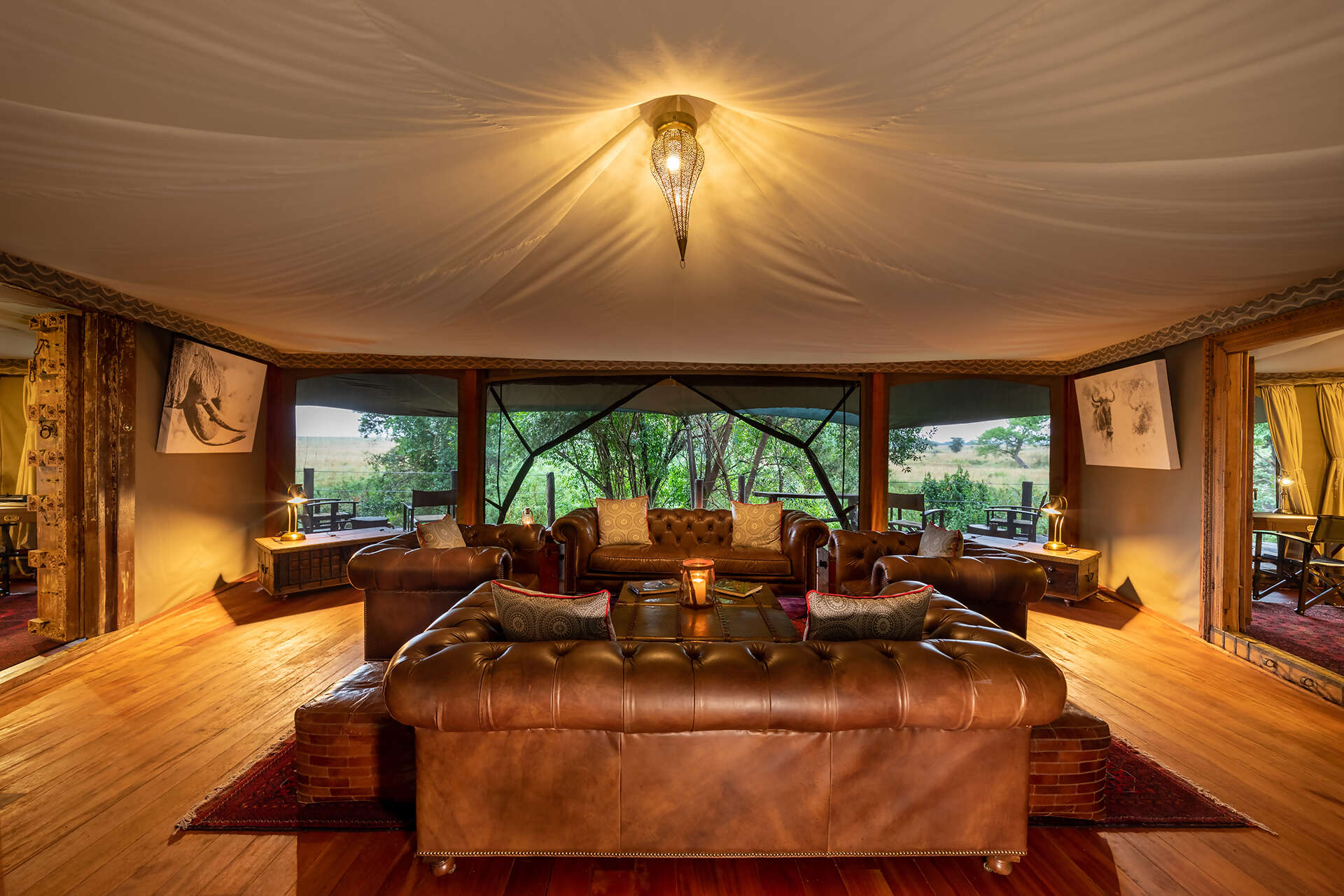 05Great-Plains-Jahazi-Suite-at-Mara-Plains-lounge-and-deck.jpg