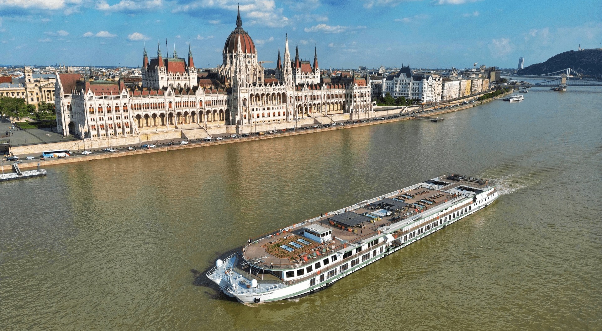 Riverside Luxury Cruises Opens Reservations on 2027 River Cruise Season