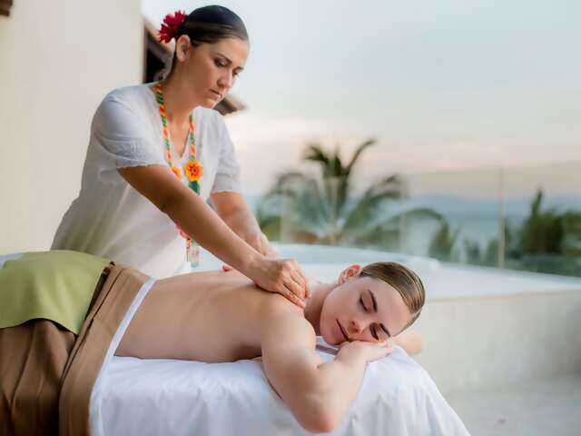 Receive a $50 Spa Credit Per Adult!