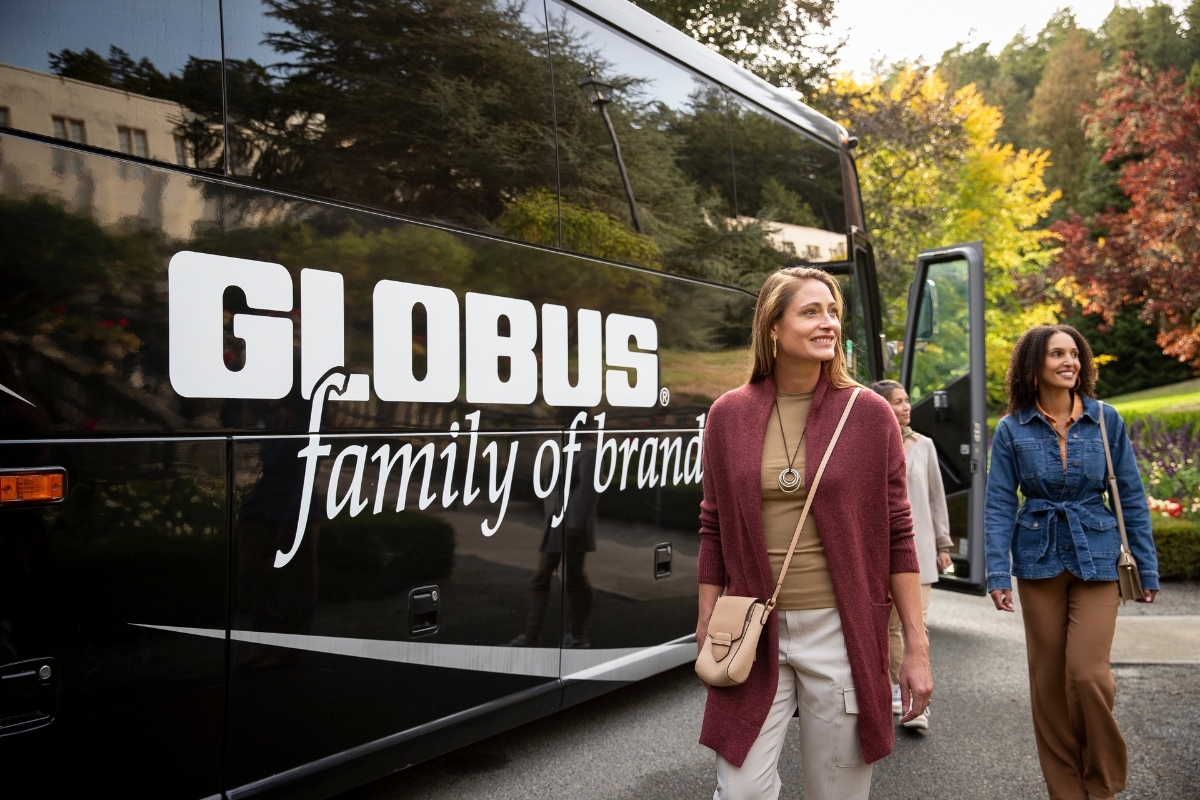 Discovering the World in Small Groups: The Globus Small Group Discovery Tours Experience