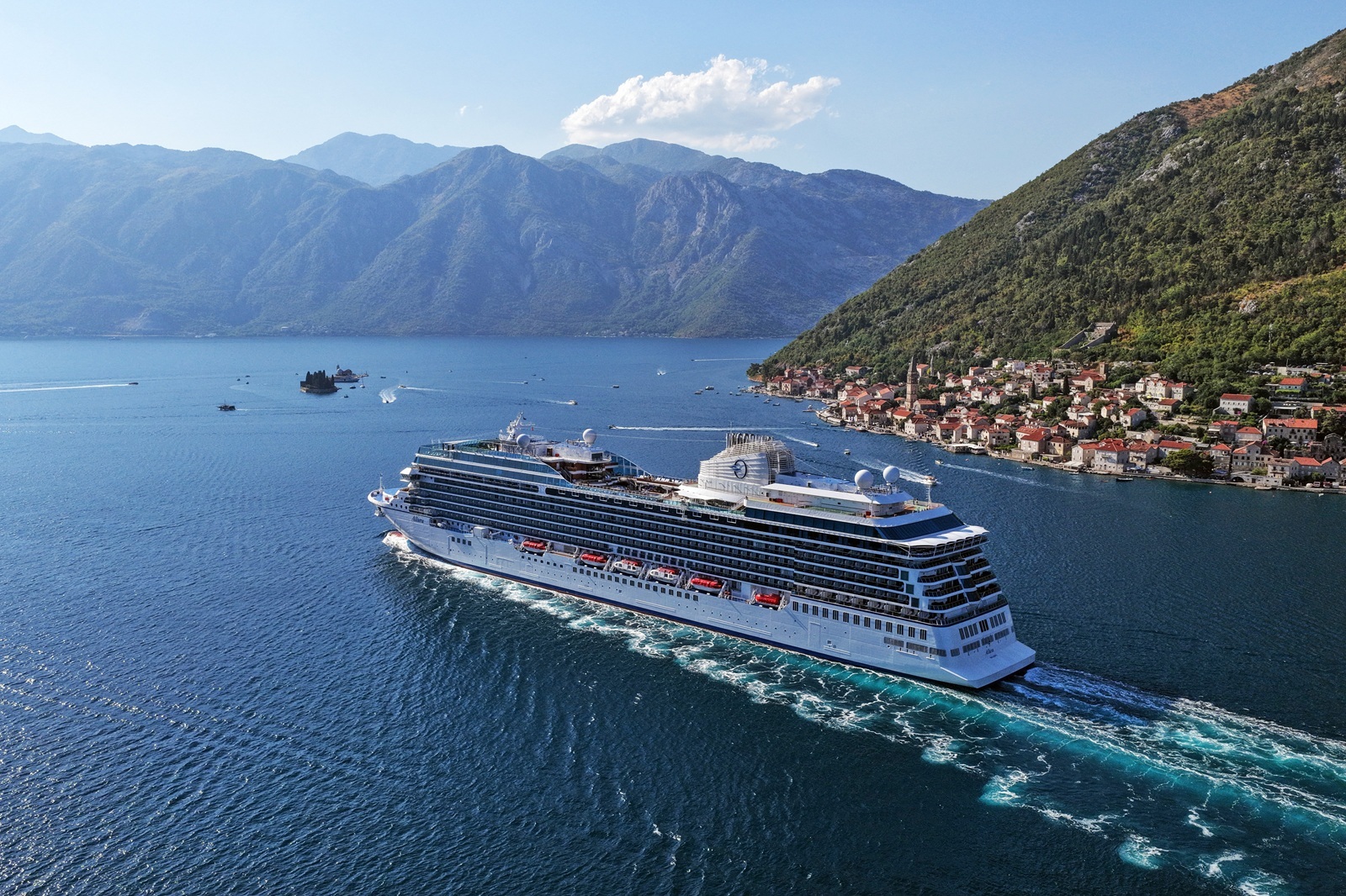 Seasons of Discovery: Oceania Cruises’ 2027–2028 Collection of Voyages