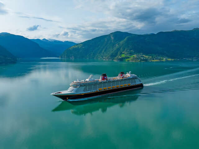 Why Disney Cruise Line is the Best Cruise Line for Families of All Ages