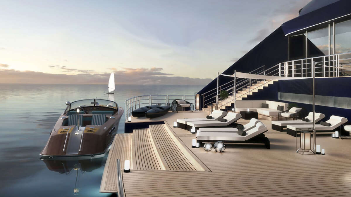 Ritz-Carlton Yacht Club