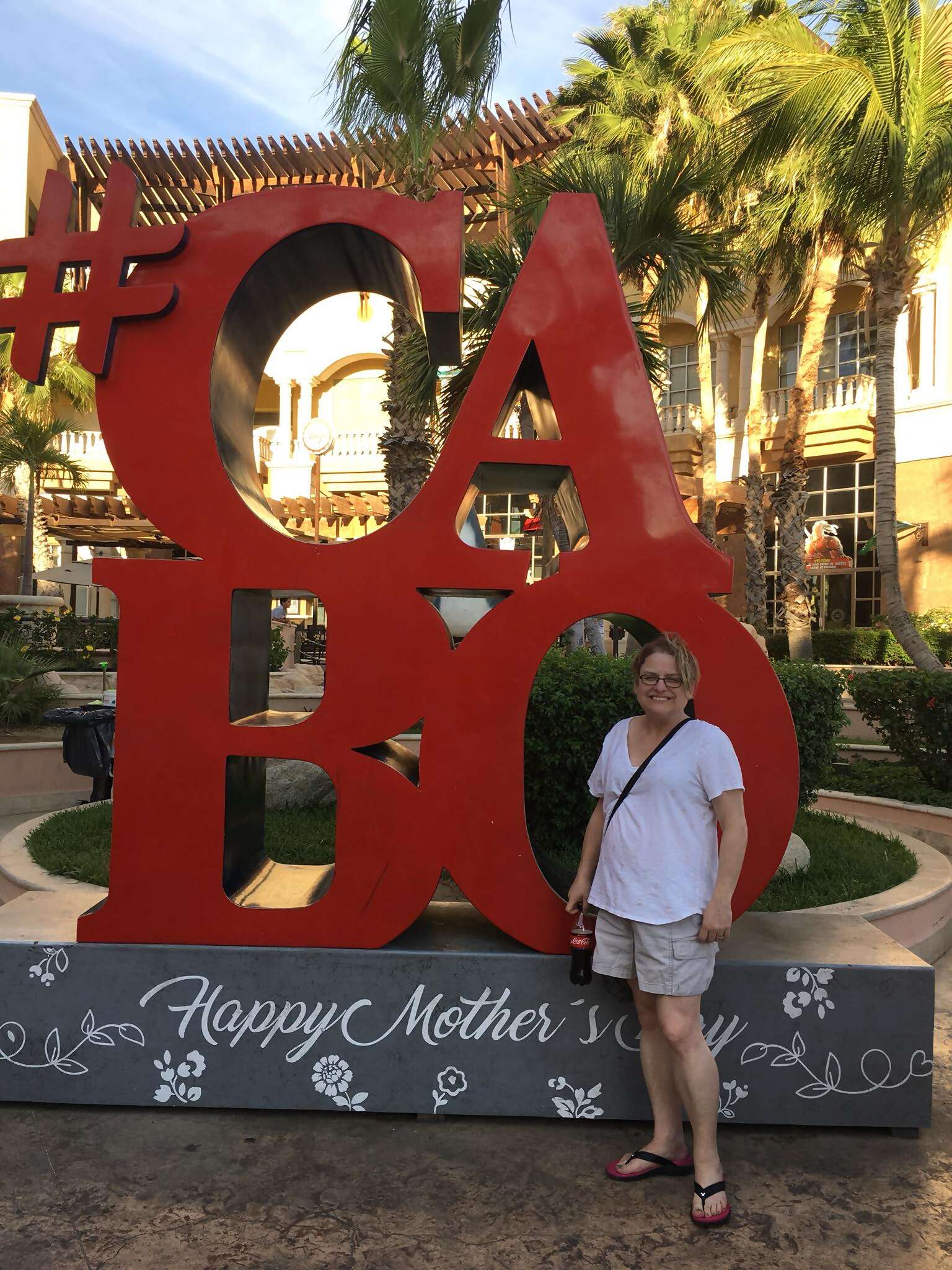 Luxury and Celebrity Hideaway: Discover the Allure of Los Cabos, Mexico