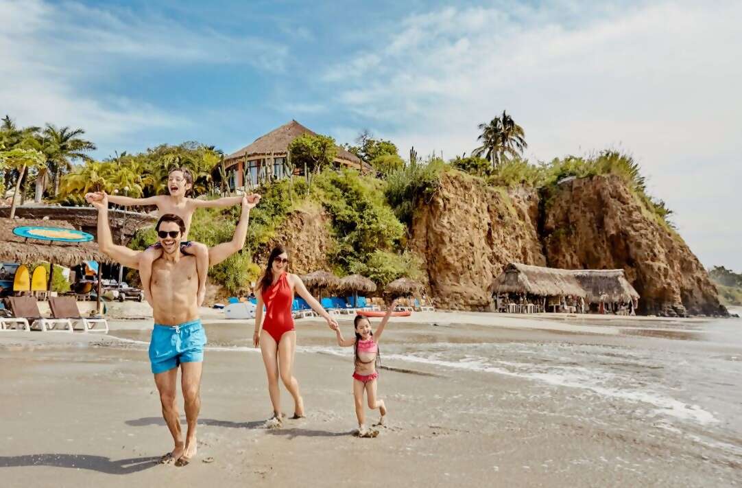 Apple Vacations: Exclusive Savings, $600 Resort Credit and Exclusive Perks