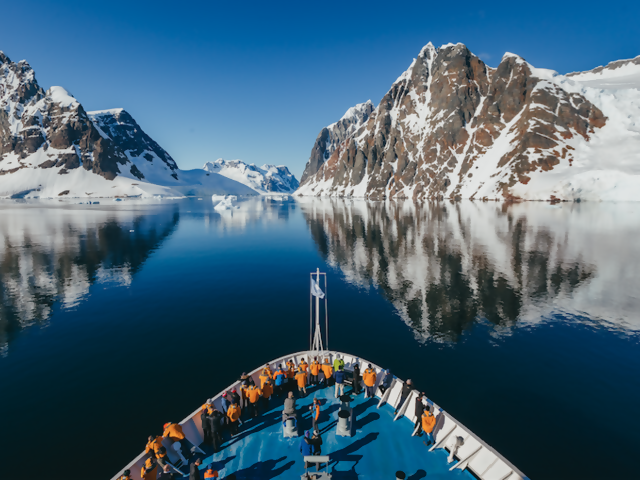 Quark Expeditions Makes an Earth Day 'Polar Promise'