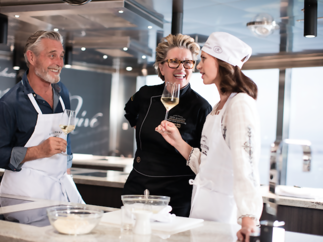 Top Food & Drink Trends Coming Soon to Your Next Cruise