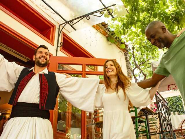 Save up 15% on select 2025 and 2026 tours