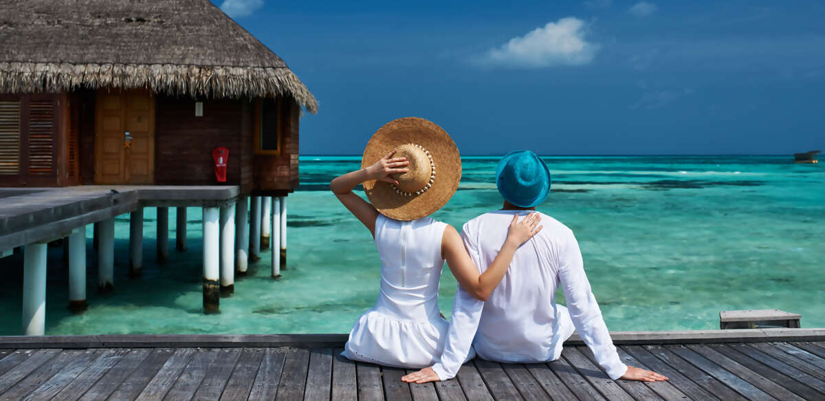 Beach with 2 persons