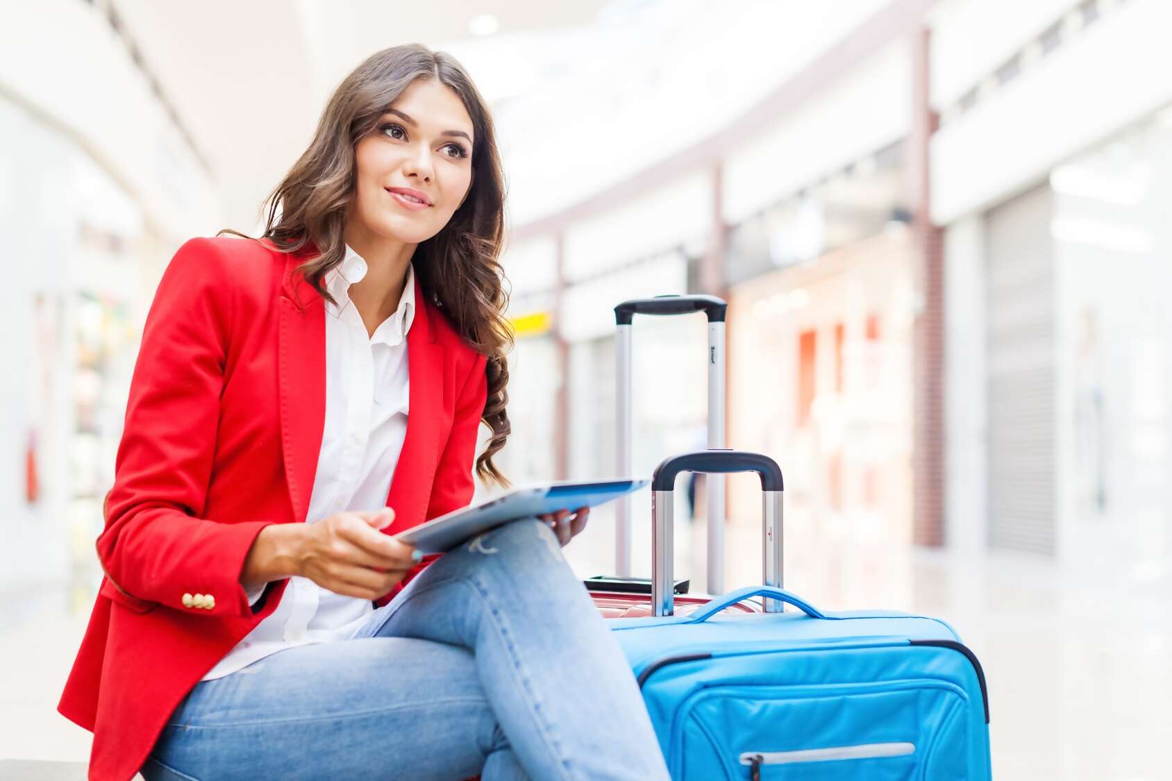 A Woman's Safe-Travel Guide