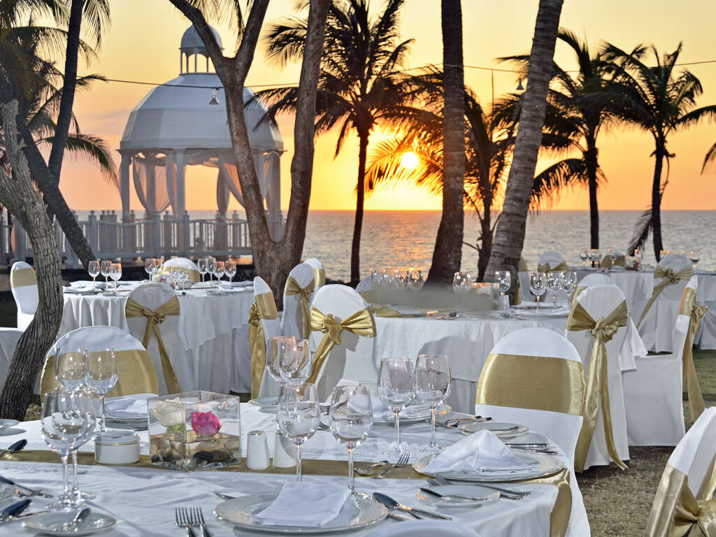 Why Is Melia Hotels Our Favourite Option For Destination Weddings