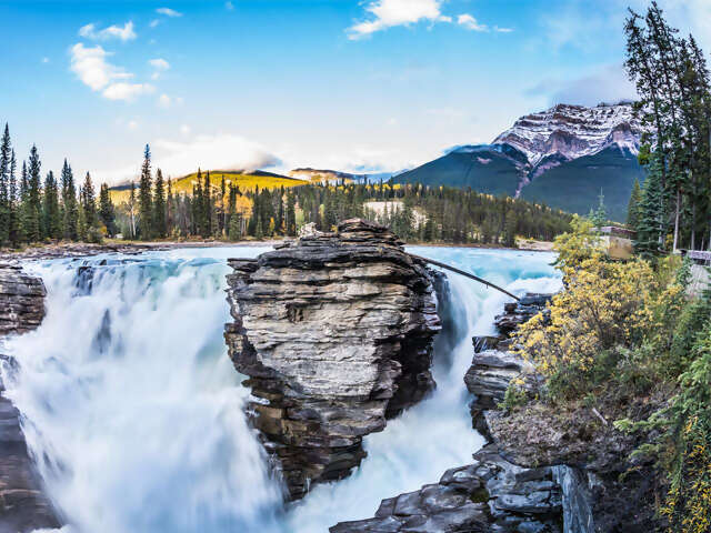 Canada's 5 Most Scenic Road Trips