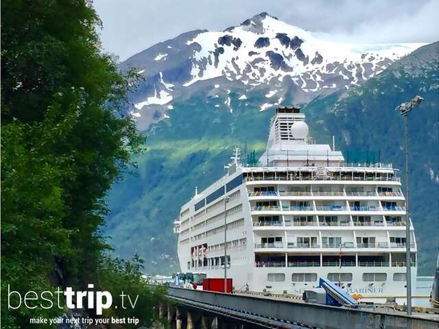 Infographic: How Cruise Lines are Working to Protect the Environment