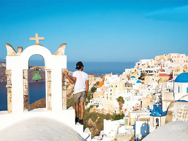 Travelling Solo? Here's why you should opt for a tour.