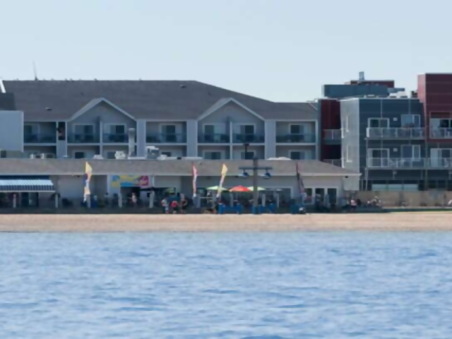 Lakeview Gimli Beachfront Hotel
