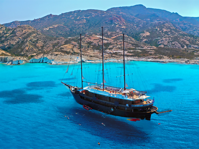 Greece Off The Grid