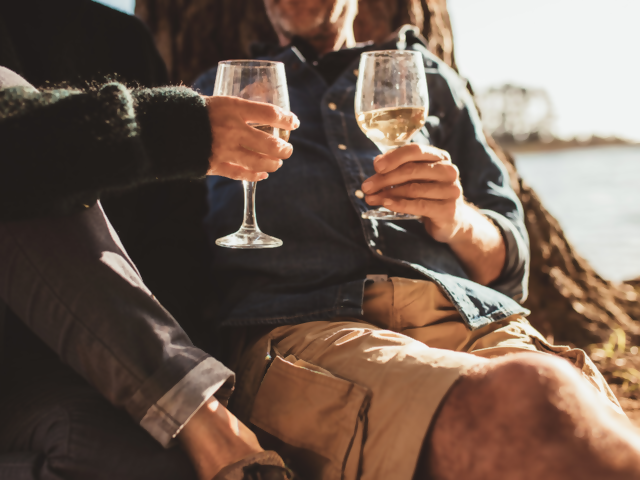 Valentine’s Day on a Budget: Affordable Romantic Getaways