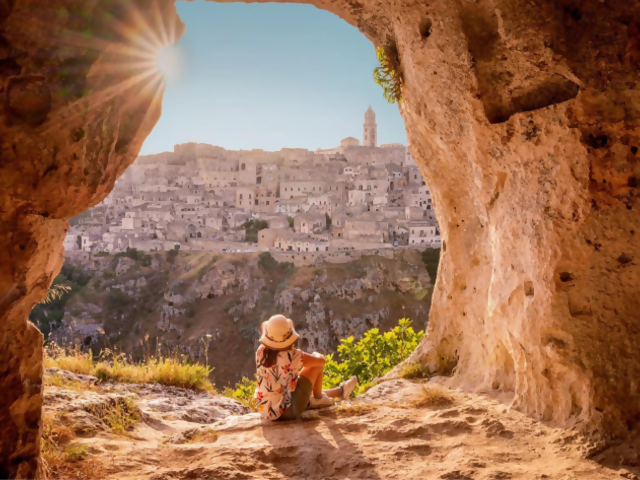 Discovering Hidden Gems: The Best Off-the-Beaten Path Escorted Tours