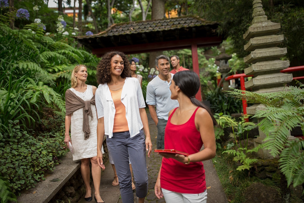 Globus & Cosmos Unveil New Tours Through Japan, India & Thailand