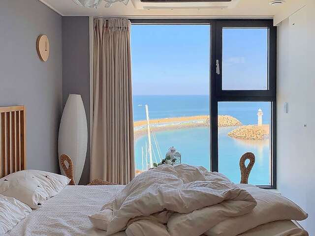 Superhost Joy’s breezy apartment is the perfect place to rest up for adventures in Hallasan National Park—or for an exhaustive st