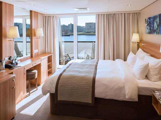 Waterways of the Tsars (river)