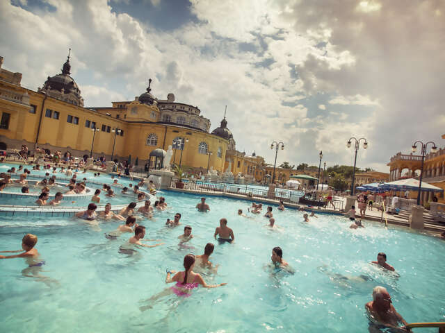 Rome to Berlin: Piazzas, Pilsners & the Past