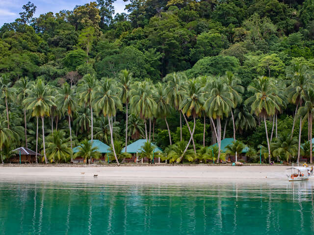 Thailand & Vietnam: Mountains & Coastlines