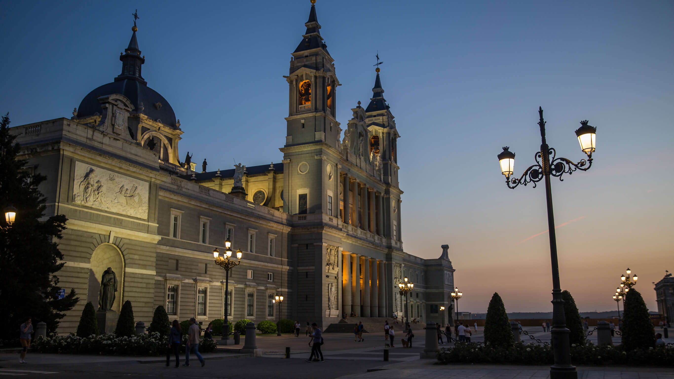 Camino de Santiago Encompassed