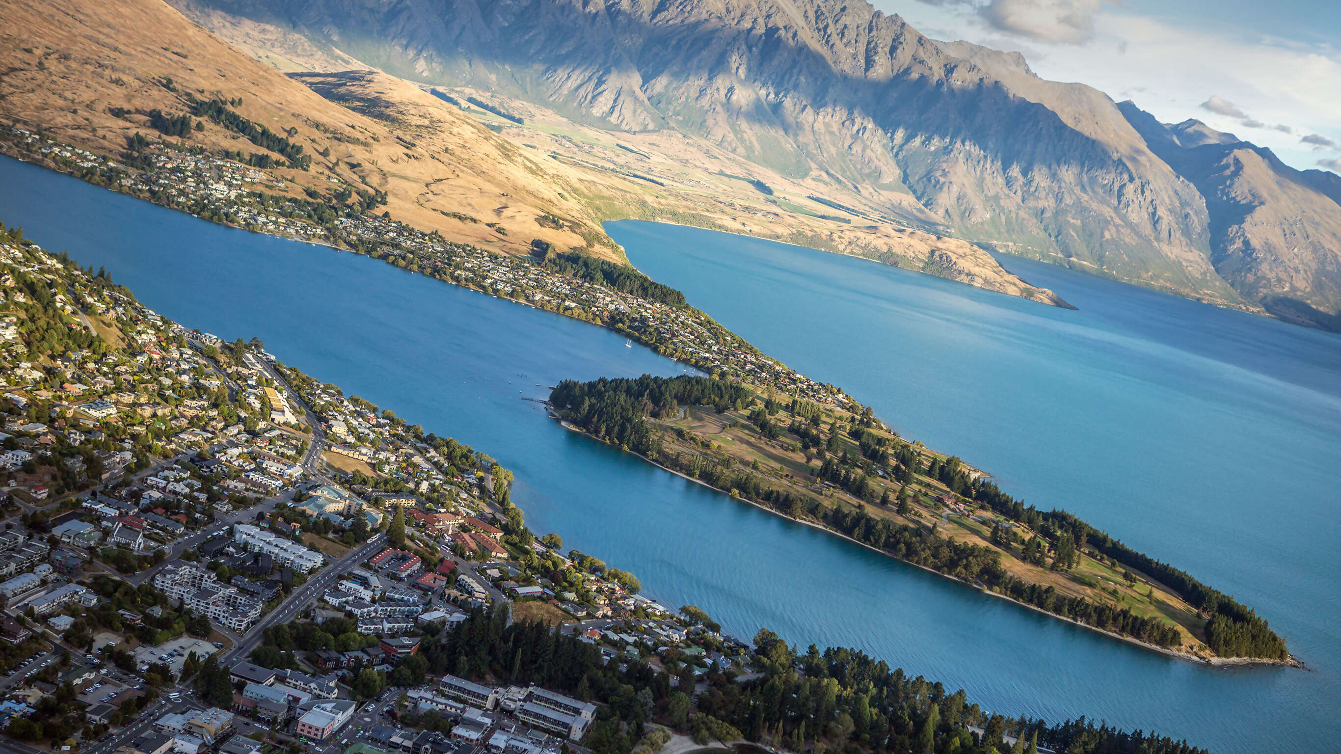 Australia & New Zealand Explorer