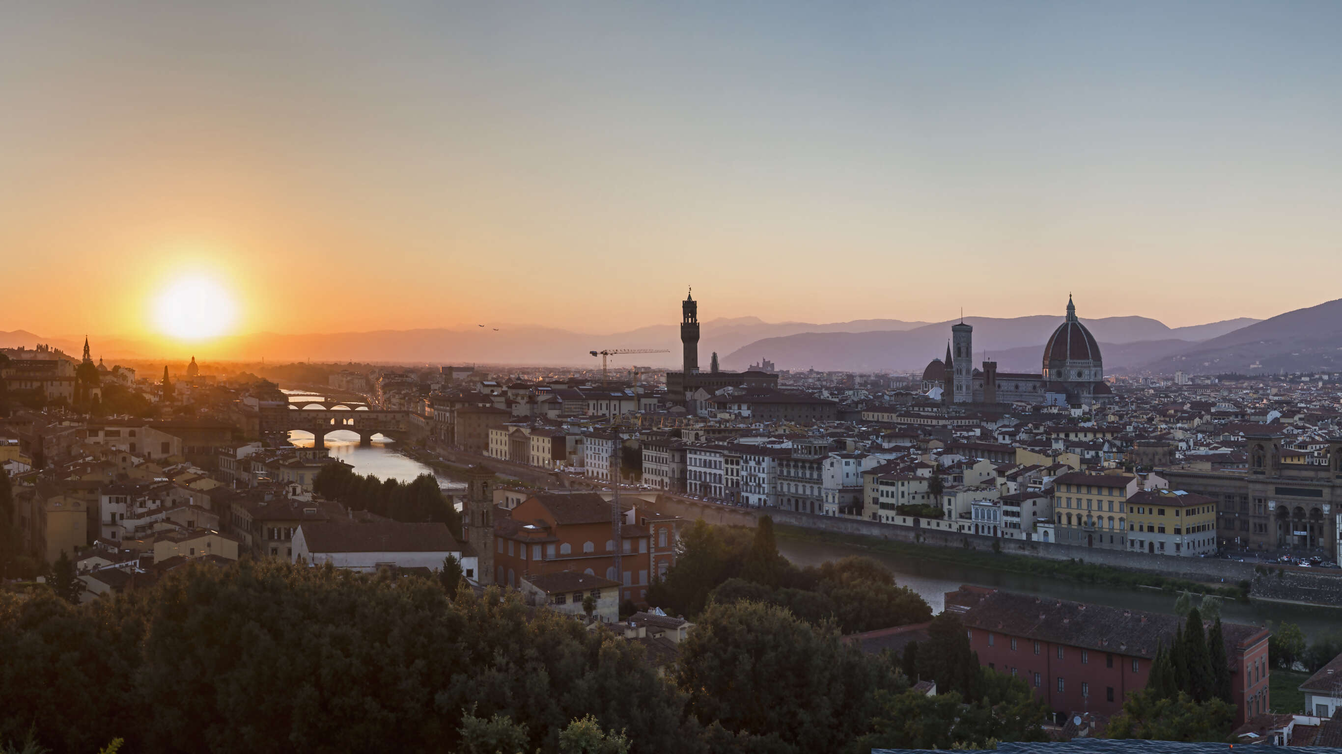 European Trail: Capitals & Cafés