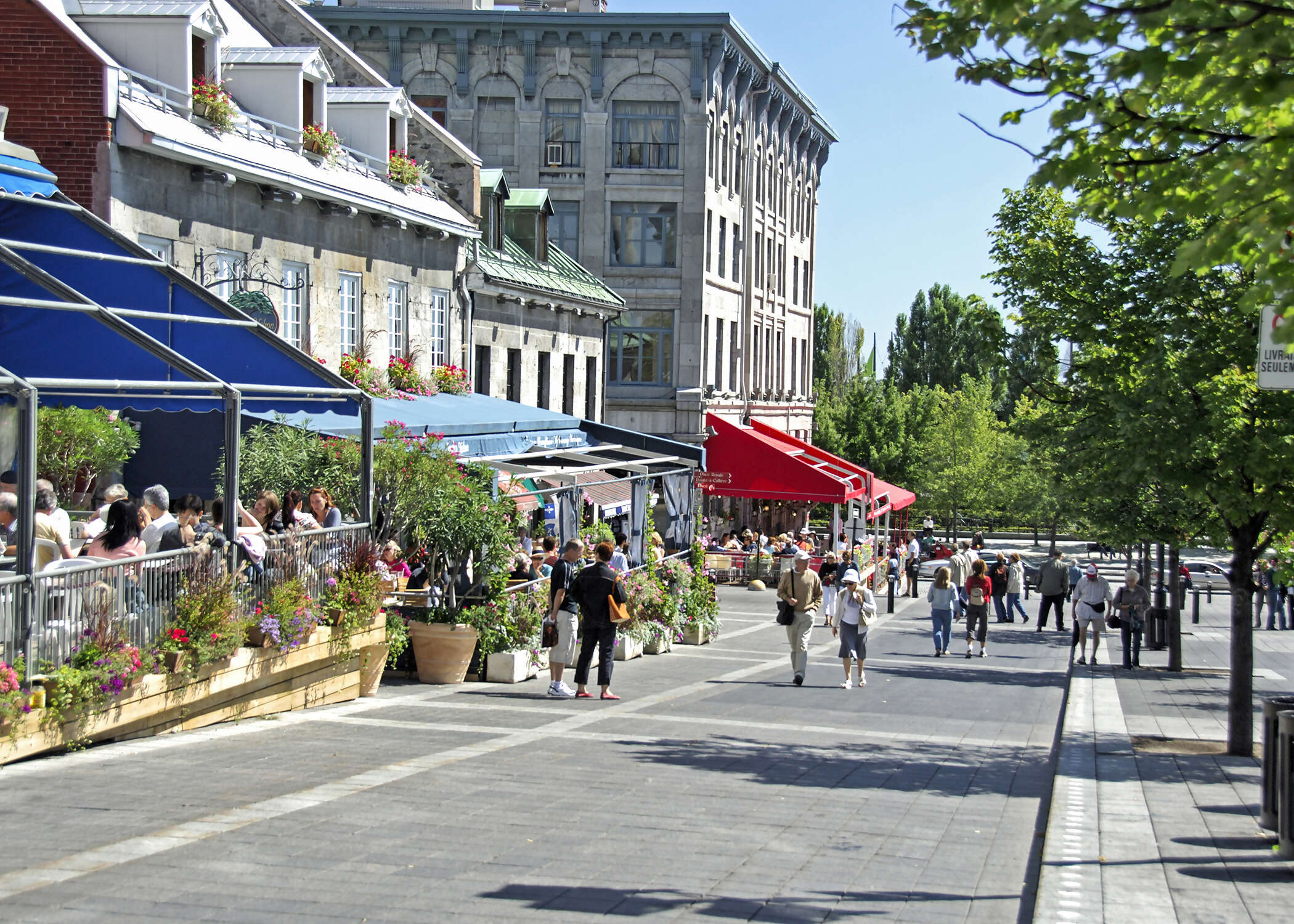 The Best of Eastern Canada featuring Niagara Falls, Ottawa, Quebec City & Montreal