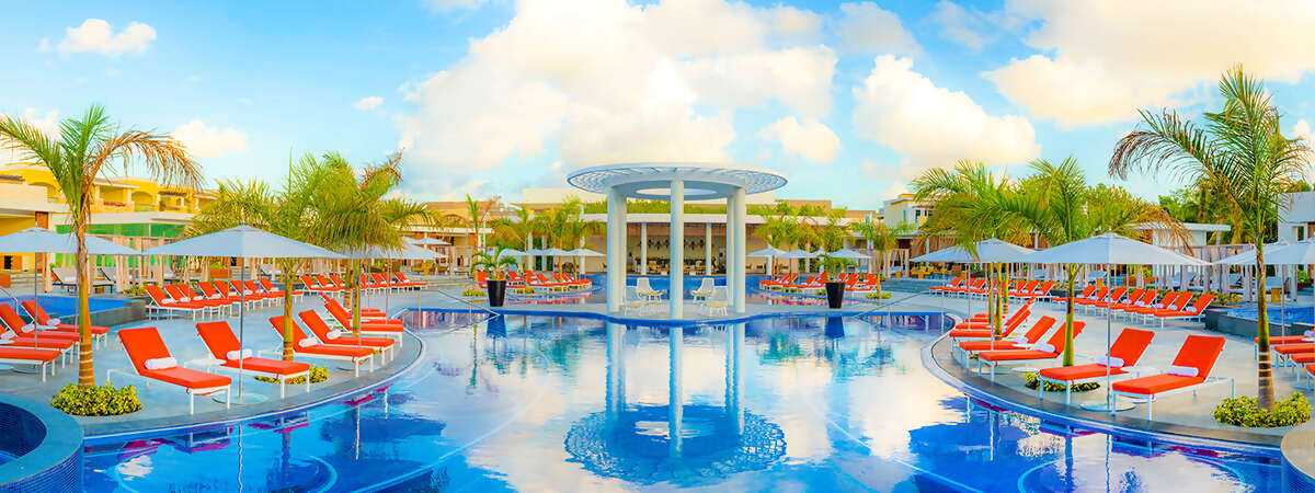 Promotions & Packages