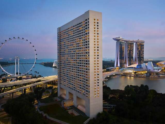 The Ritz-Carlton, Millenia Singapore