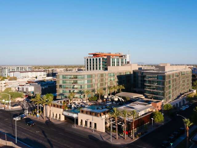 W Scottsdale
