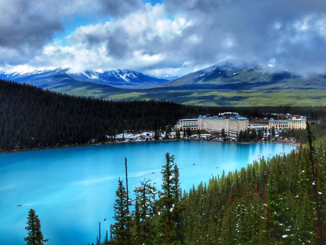 Canadian Rockies featuring Rocky Mountaineer Westbound