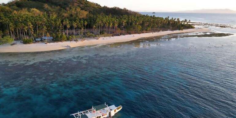 Epic Philippines: Island Hopping Adventure