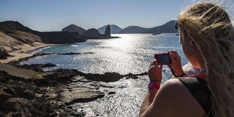 Machu Picchu & the Galápagos Islands aboard the Yolita