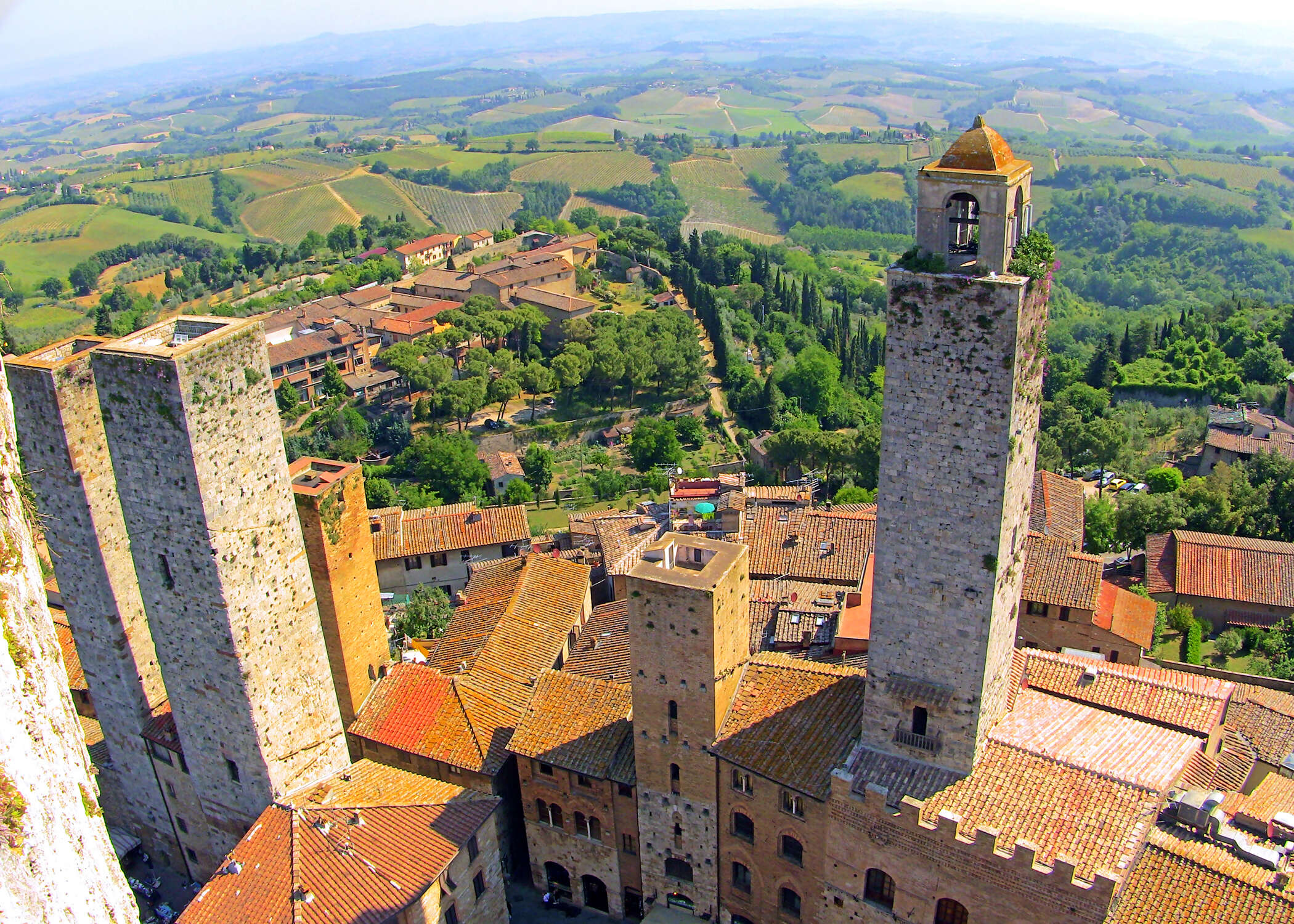 Tuscan & Umbrian Countryside featuring Italy's Charming Hill Towns