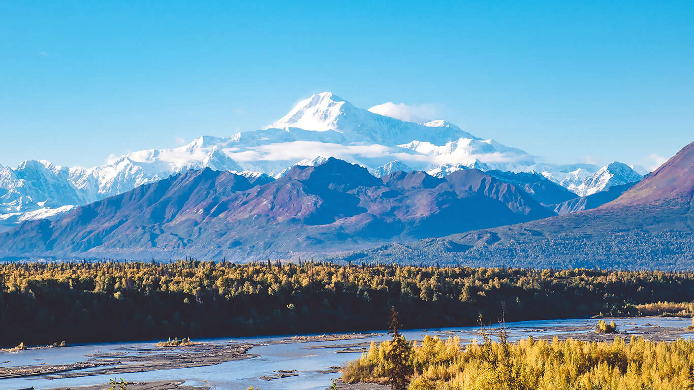 Alaska's Northern Lights featuring the Alaska Wildlife Conservation Center
