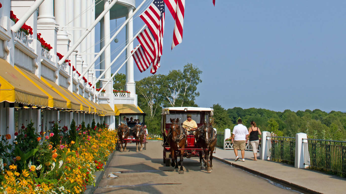 Mackinac Island featuring the Tulip Time Festival