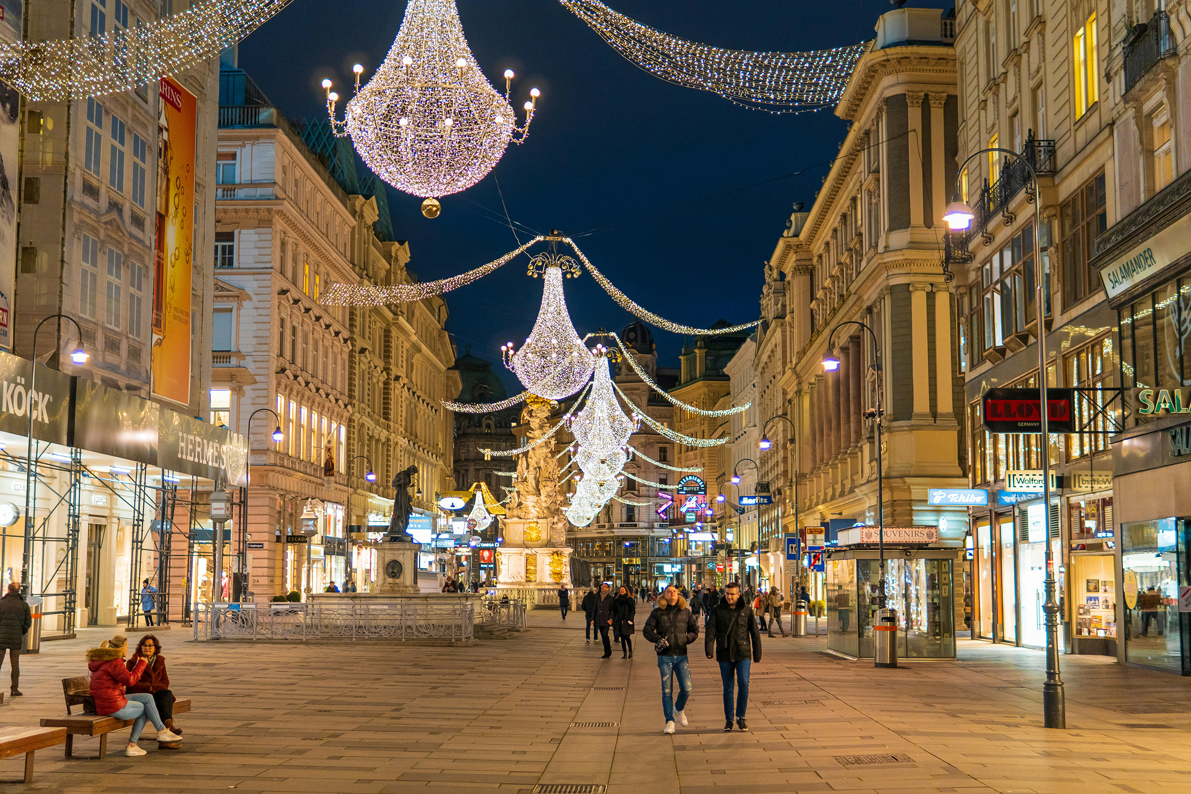 Christmas on the Danube featuring a 6-night Danube River Cruise